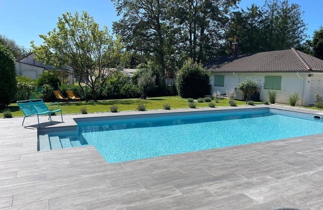 Splendid Villa Stella-Plage heated pool