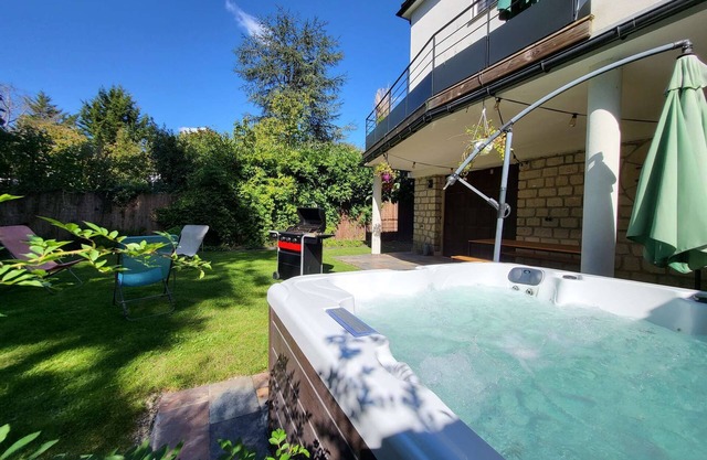 Splendide Villa : Jardin & Spa & Billard - Paris 35min