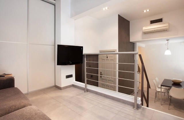 Split-level apartment in Barceloneta near sea