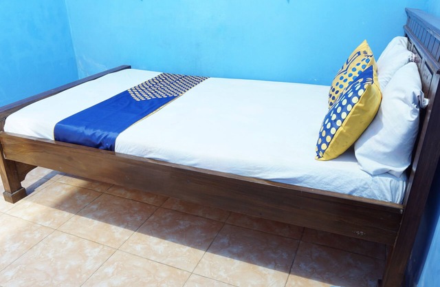SPOT ON 92689 Homestay Srikandi Pulau Merah BeachNearPantai Pancer