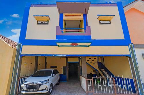 SPOT ON 93622 Wisma Dua Putra Syariah