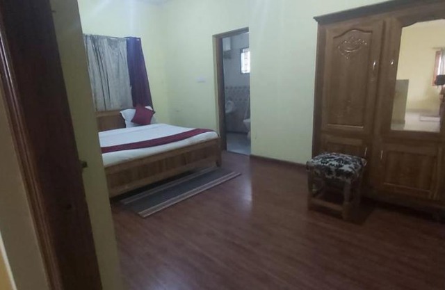 SRI AMBAL COTTAGE