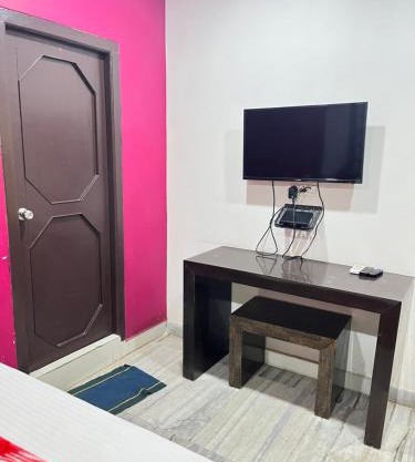 SRI Surya Guest House