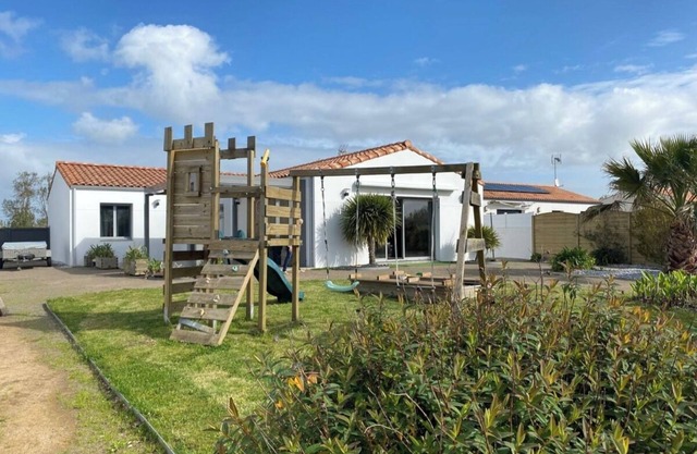 St Jean de Monts Le Perrier Pretty house for 6 people between sea and countryside