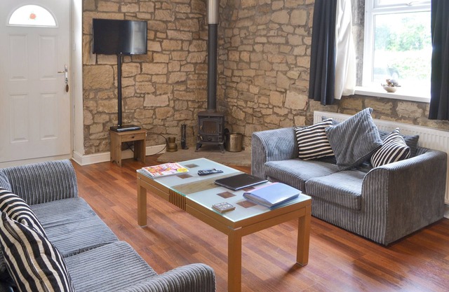 Stable Cottage - UK3285