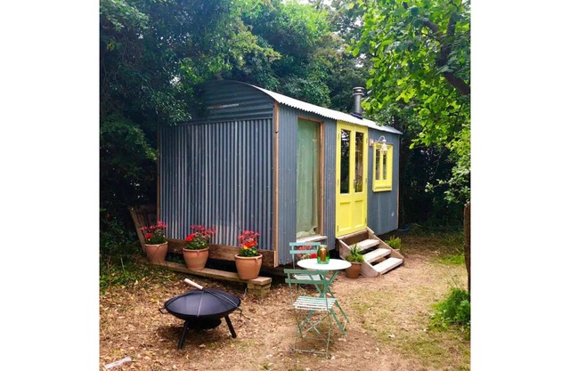 StarnashFarmhouse Cabin for Two
