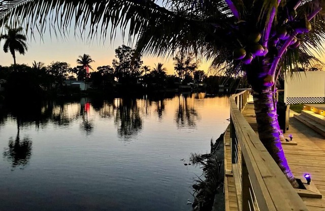 State of the Art Lakefront Oasis - Casino, Beaches