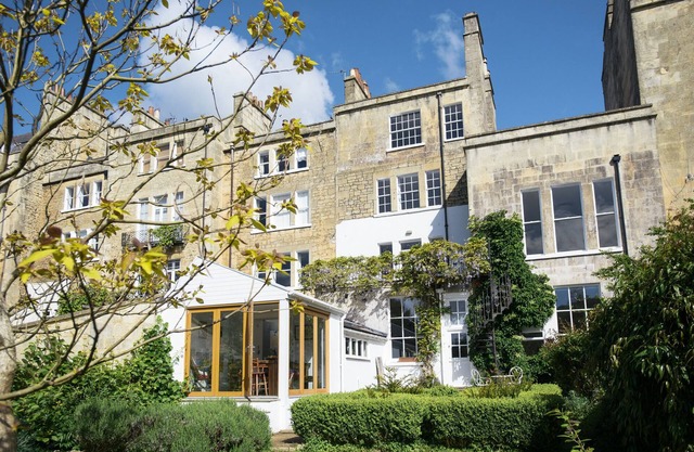 Stay at Percy Place and live the Georgian experience!