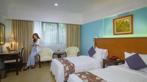 Stay 'd Kuningan