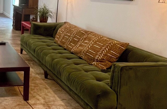 Stay in this charming 2-bedroom home in serene Mentone.