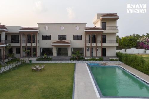 StayVista at Boutique Stays at Eleganza Resort with BBQ
