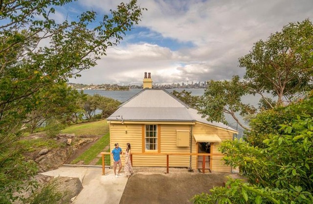 Steele Point Cottage