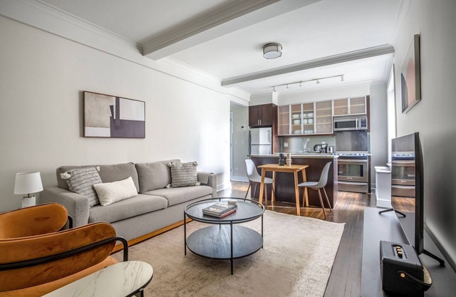 Stellar UWS 1BR w/Doorman & Gym, close to Central Park, by Blueground