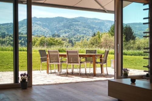Stilvolles Ferienhaus Südsteiermark in ruhiger Lage top Aussicht inkl Wallbox