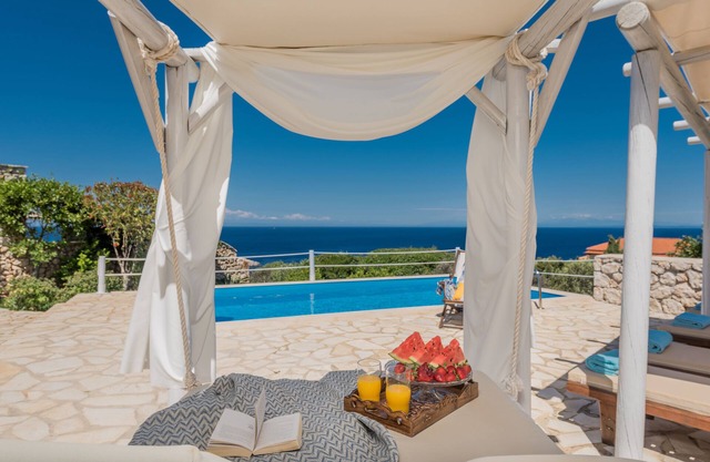 STONE BUILT LUXURY VILLA WITH PRIVATE POOL AND SEA VIEW