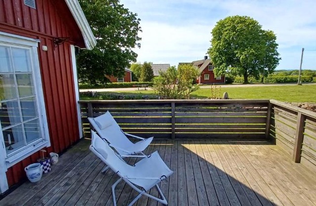 Stort semesterhus med sol