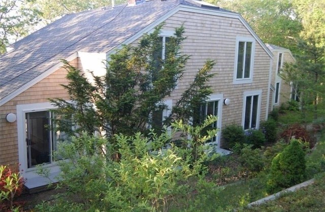 Striking 5BR/4BA Chilmark Contemporary with Views of the Sound