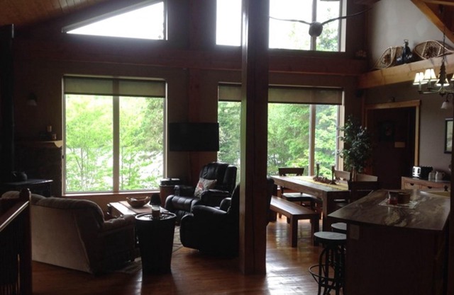Strong Timbers B&B