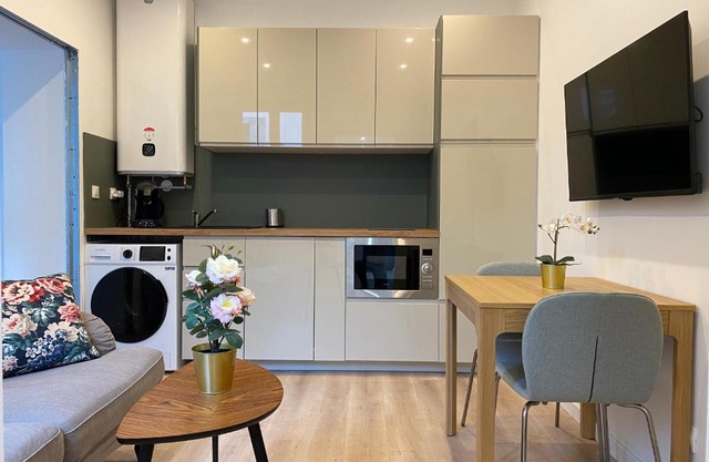 Studio 24m2 avec parking privé - Lycée Roosevelt - Arena - Gare
