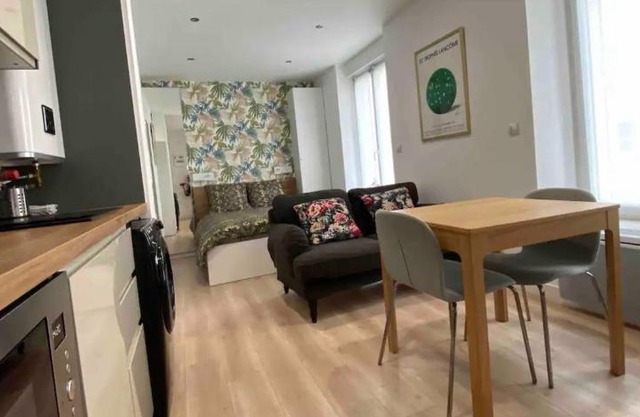 Studio 25m2 avec parking privé - Lycée Roosevelt - Arena - Gare