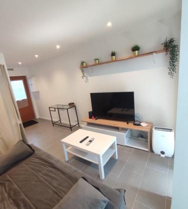 Studio 27m2 77410 Claye Souilly CDG Disney Astérix
