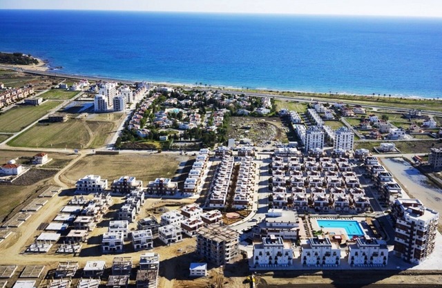 Studio apartment in a popular Holiday Resort, North Cyprus, close to Long Beach!