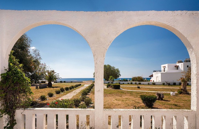 Studio Apartment 'Kiotari Beach Garden View-sea View' with Sea View, Wi-Fi and Air Conditioning