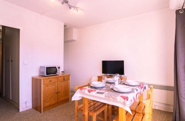Studio cosy 6 pers. aux pieds des pistes - FR-1-296-369