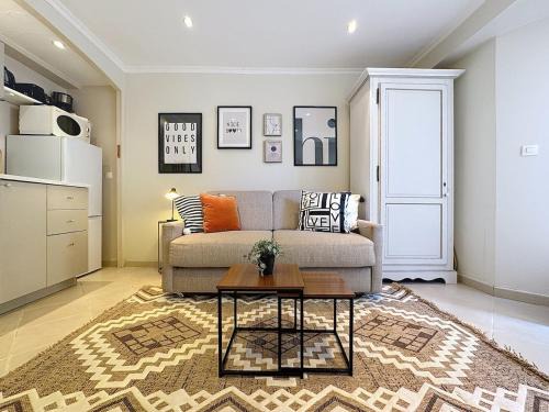 Studio cosy avec jardin privatif - Carabacel, Nice