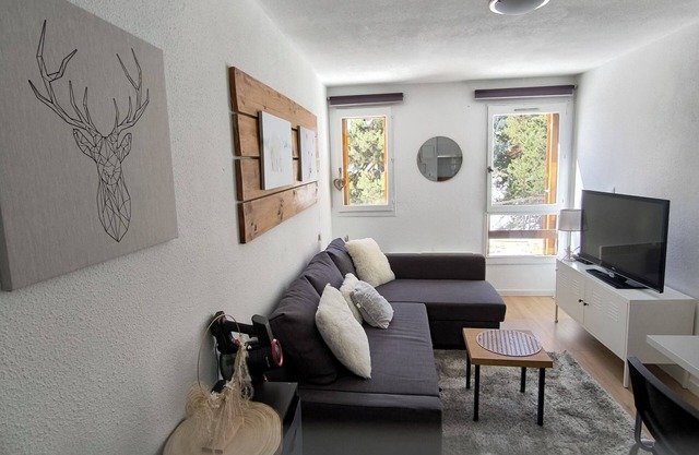Studio cosy isard direct ski slope P2000