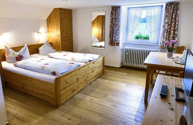 Studio 'Doppelzimmer Nr 3' with Mountain View, Shared Garden and Wi-Fi