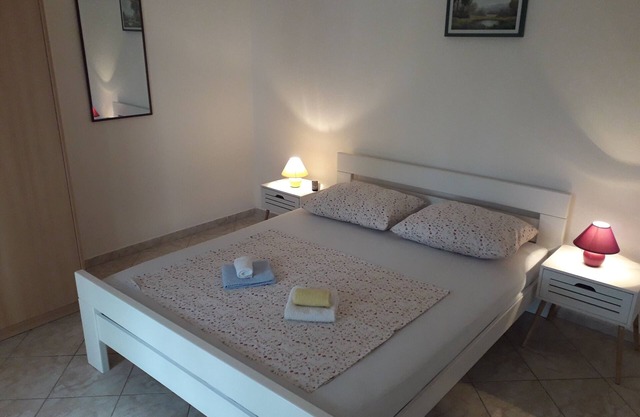 Studio flat with terrace Pakoštane, Biograd (AS-14054-a)