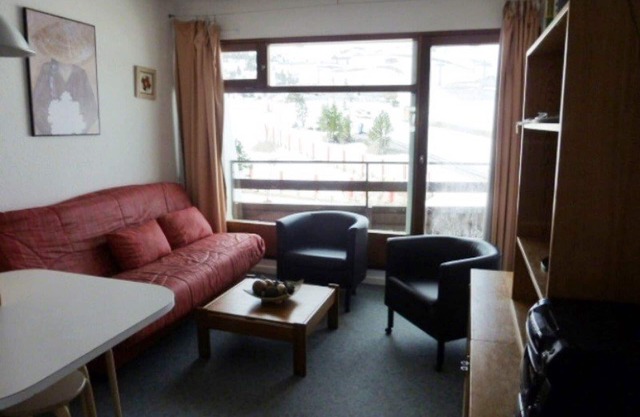 Studio for 4, elevator, ski-in/ski-out, balcony, parking, ski locker