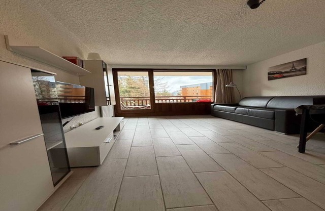 Studio in Les 2 Alpes near Ski Slopes