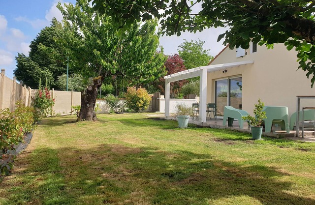 Studio Indépendant Avec Jardin