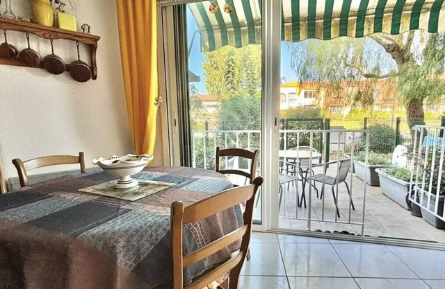 STUDIO Kabine 2 Betten bei LONDE LES MAURES