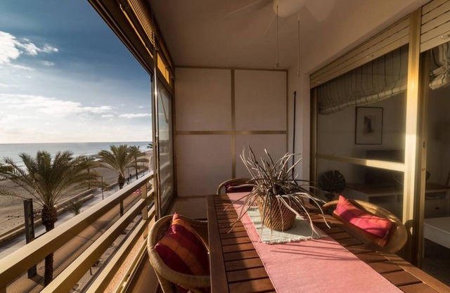 Studio Las Lanzas - Beach front