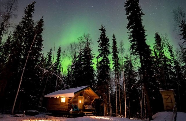 Studio Log Cabin | Aurora Views!