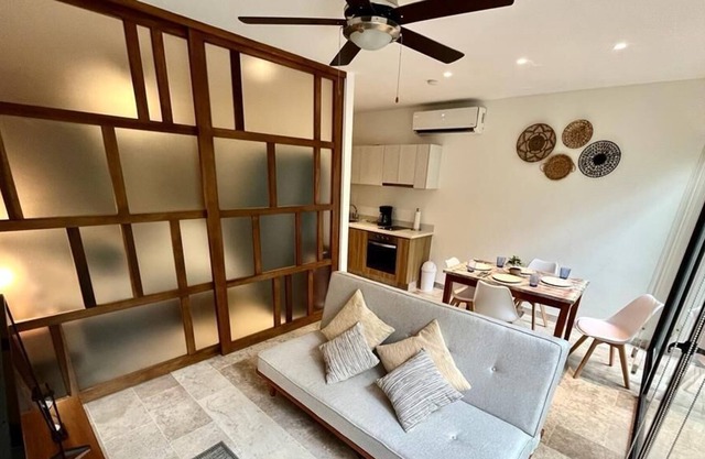 Studio next to 5a avenida