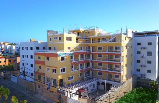 Studio with Full kitchennette Close to Las Americas Airport & City Center