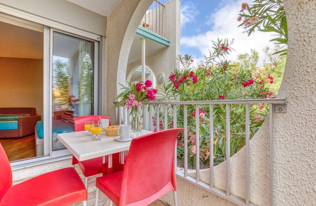 Studio with Terrace Just Steps from the Beach at La Grande Motte