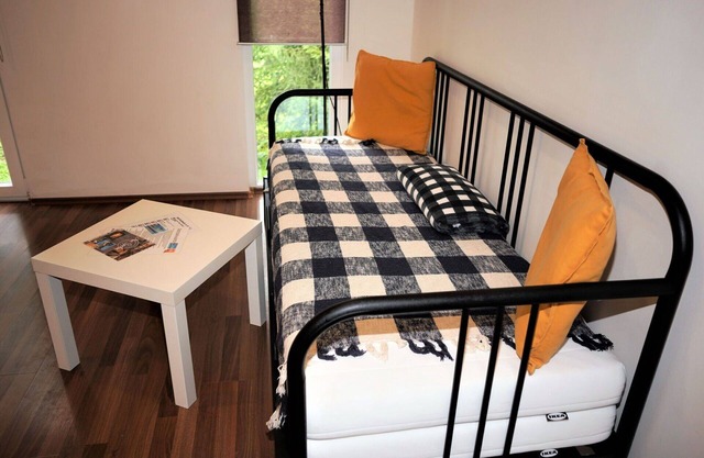 Stunning private villa for 4 guests with WIFI, TV, terrace, pets allowed and parking