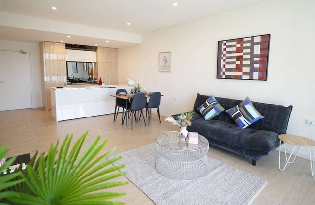Stunning 2 bedroom APT in Wentworth point