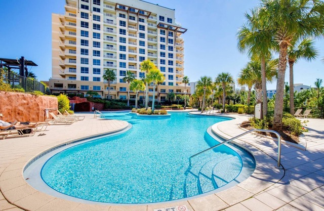 Stunning 2BR/2BA Luau Condo at Sandestin Resort – 5-Min Walk to the Beach!