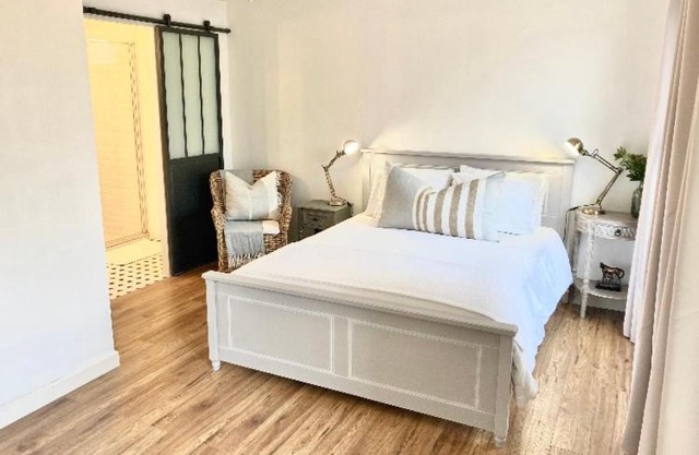Stunning bedroom overlooking the Charente