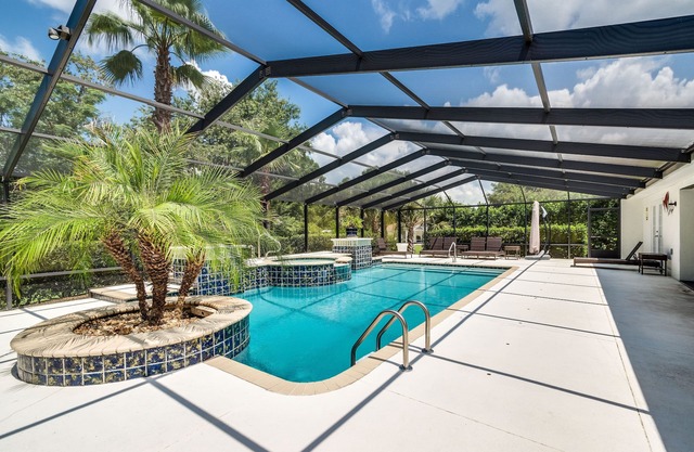 Stunning Executive Villa Ruyper