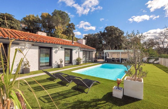 Stunning home in Les Cluses