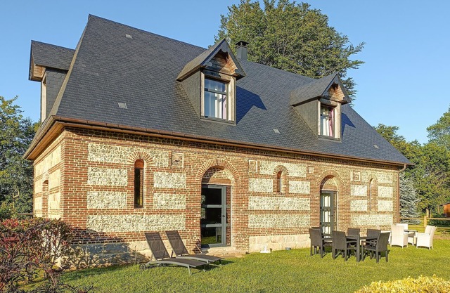 Stunning home in Paluel with WiFi