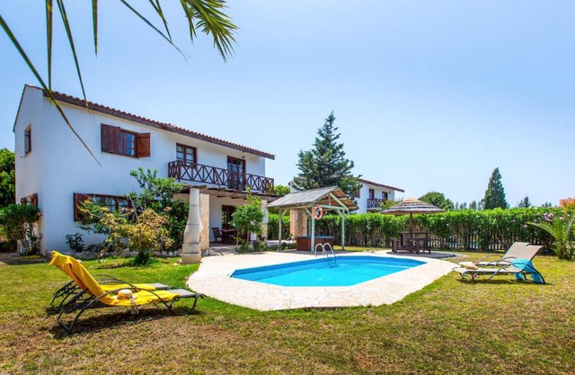 Stunning Home In Pomos With Wifi