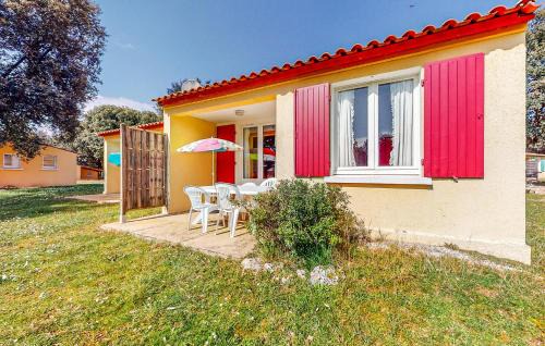 Stunning Home In Saint-Savinien
